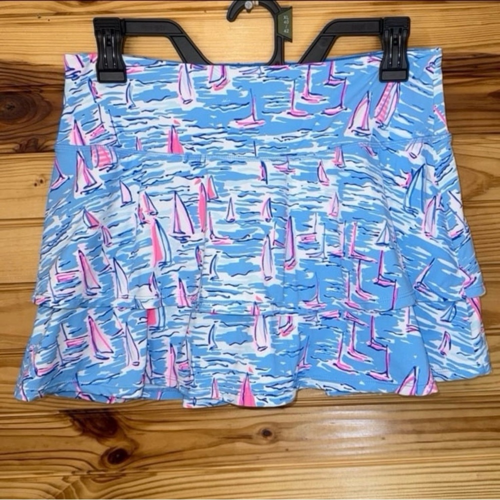 RARE Lilly Pulitzer Luxletic Adlai Skort in Boatylicious print SMALL